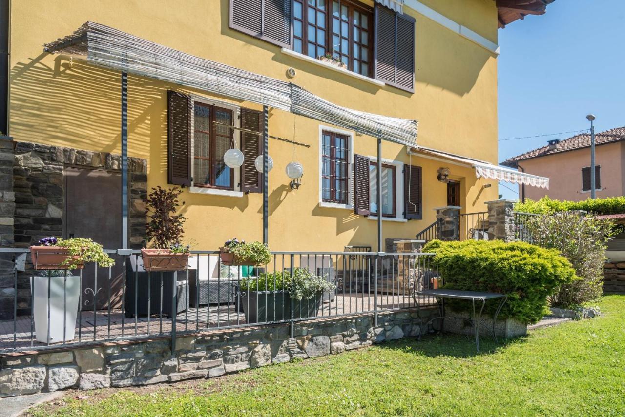 Tinas Yellow Home Leggiuno Kültér fotó
